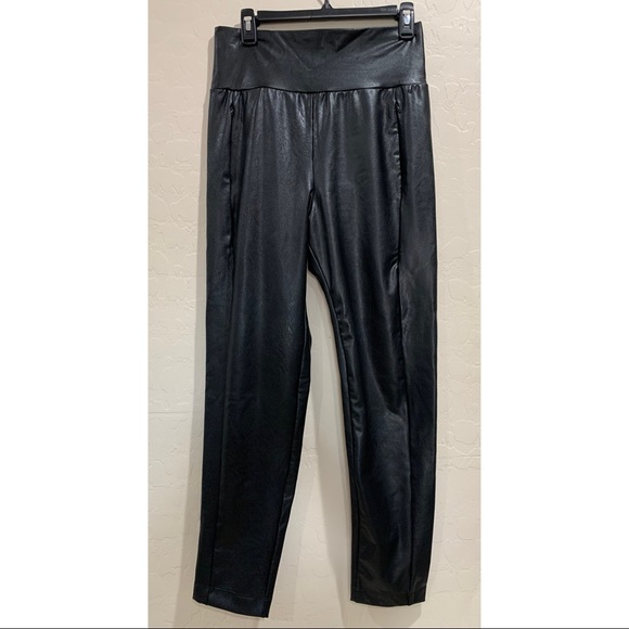 Commando Faux Leather Taper Pants Size M - Picture 3 of 7
